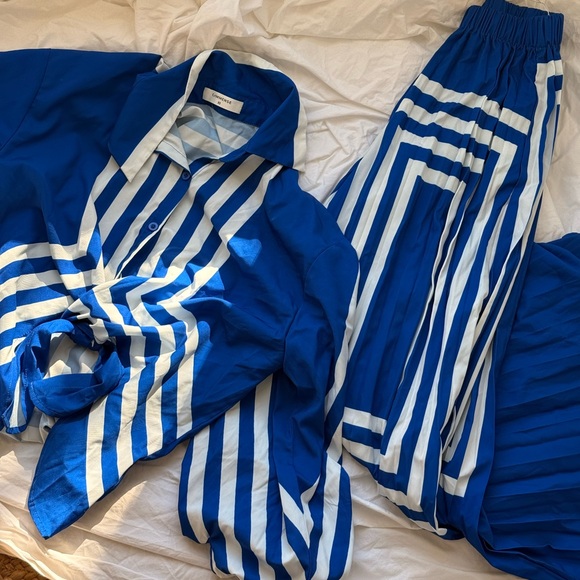 Commense Vacation Set - Picture 3 of 4